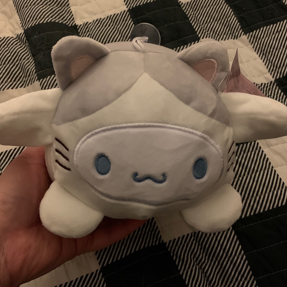 NEW Cinnamoroll plush cat series